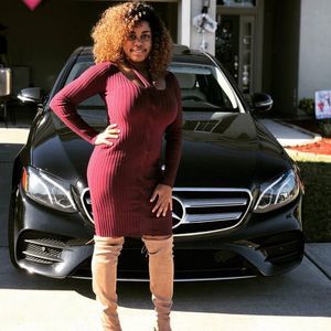 Meet your Posher, Mercedes